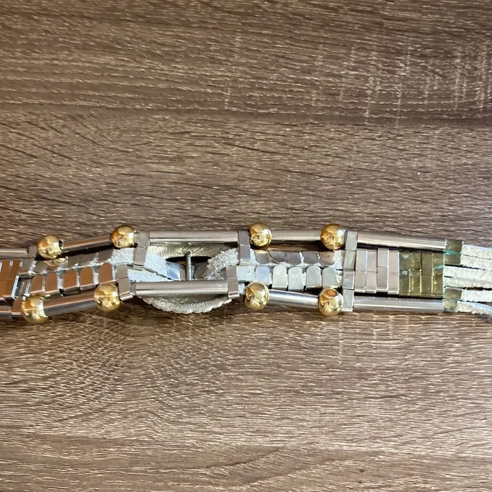 Vintage Women’s Medium Western Belt White & Silver